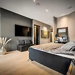 Exclusive Penthouse With Bryggen Views I Must Apartment *