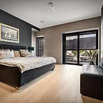Apartment Exclusive Penthouse With Bryggen Views I Must Bergen