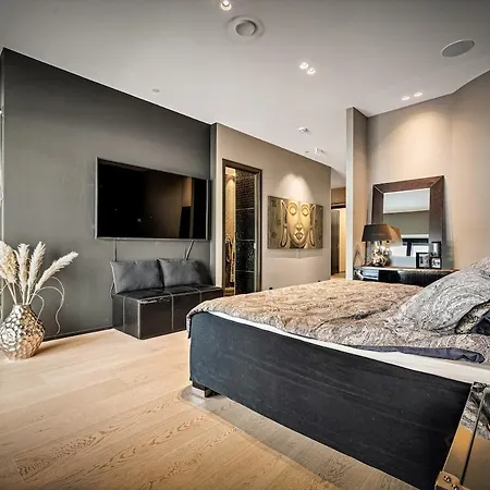 Exclusive Penthouse With Bryggen Views I Must 아파트 *