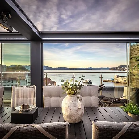 아파트 Exclusive Penthouse With Bryggen Views I Must