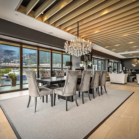 아파트 Exclusive Penthouse With Bryggen Views I Must