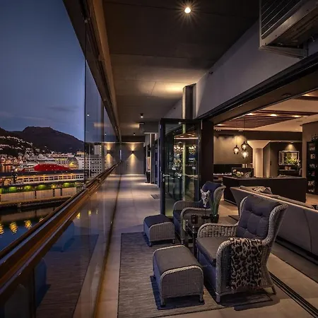 Exclusive Penthouse With Bryggen Views I Must 아파트 *