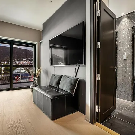 Exclusive Penthouse With Bryggen Views I Must 아파트 베르겐