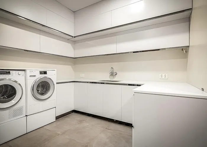 Exclusive Penthouse With Bryggen Views I Must * ברגן