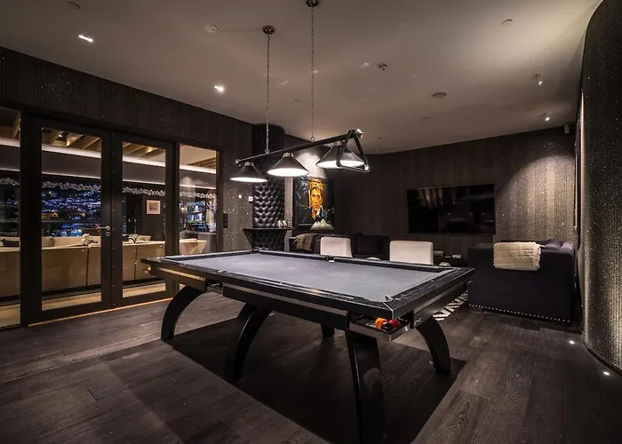 Exclusive Penthouse With Bryggen Views I Must דירה *