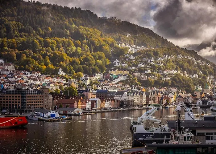 Exclusive Penthouse With Bryggen Views I Must דירה *