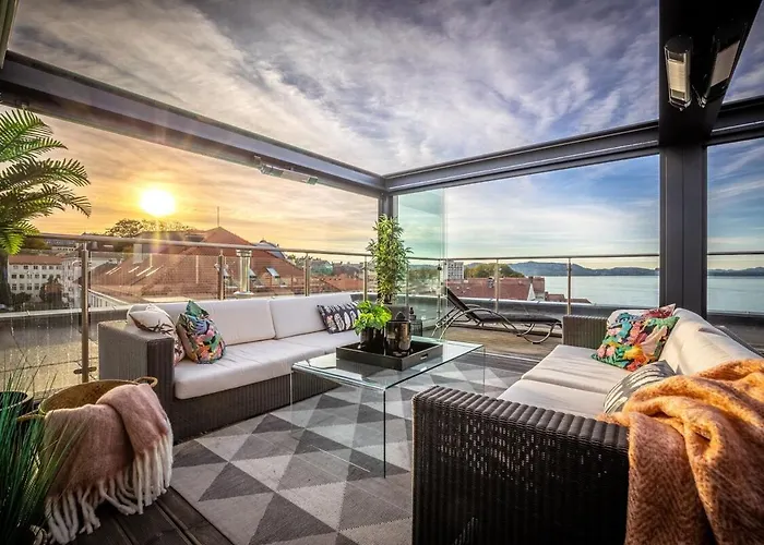Exclusive Penthouse With Bryggen Views I Must Берген